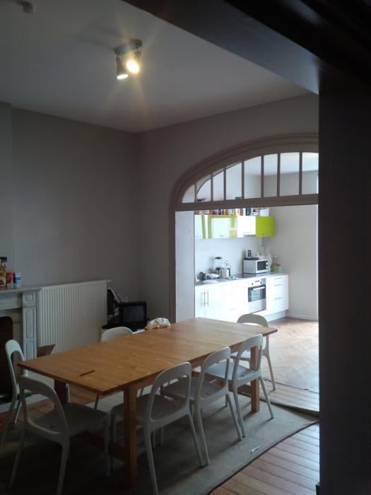 合租房 14 m² 在 Namur Centre - La Corbeille