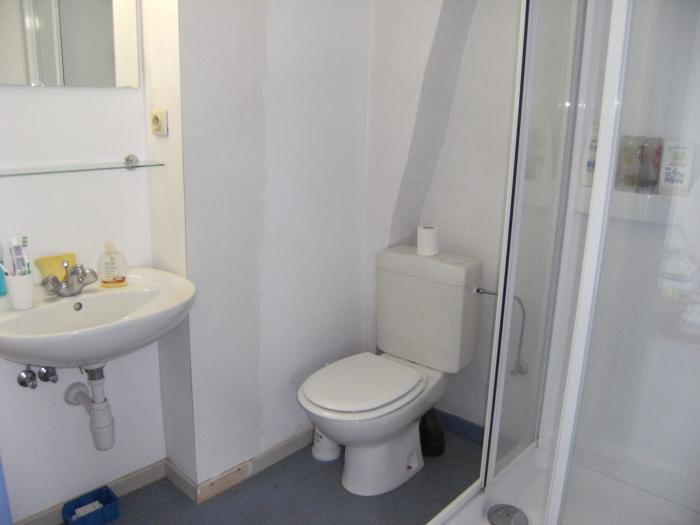 Salle de bain individuelle