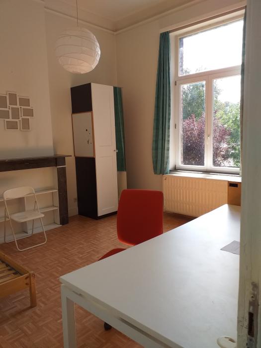 Kot 17 m² in Namen Salzinnes / Bas prés