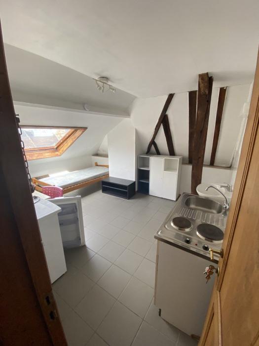合租房 16 m² 在 Namur Centre - La Corbeille