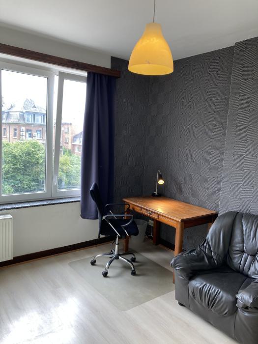 Kot 19 m² in Namen Salzinnes / Bas prés
