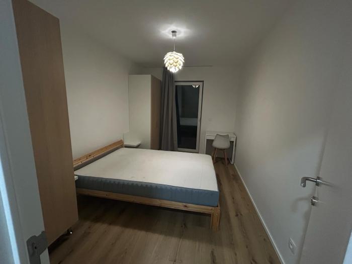 Co-locatie 16 m² in Namen Sources / St Servais / Trois Piliers