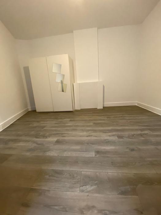 Chambre et bureaux