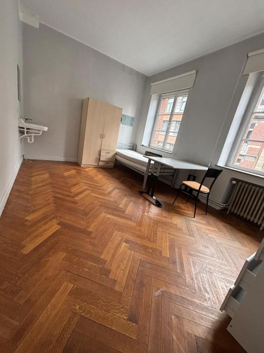 合租房 20 m² 在 Namur Centre - La Corbeille