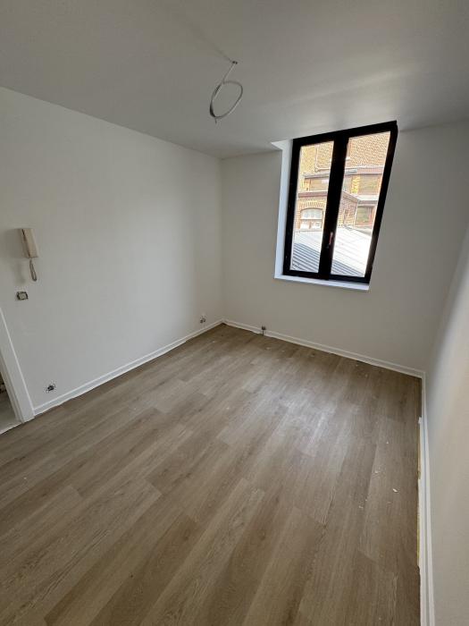 合租房 15 m² 在 Namur Centre - La Corbeille