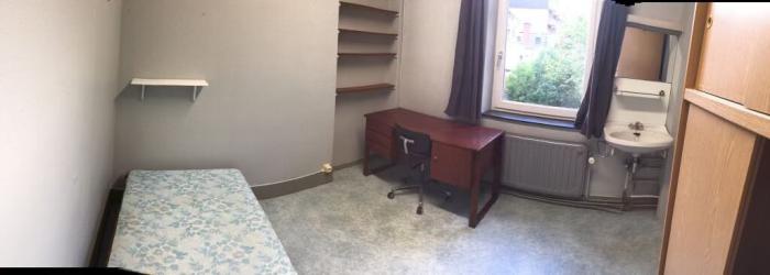 合租房 15 m² 在 Namur Salzinnes / Bas prés