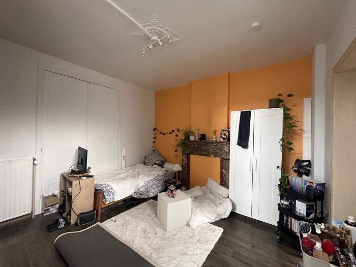 单人间 18 m² 在 Namur Salzinnes / Bas prés