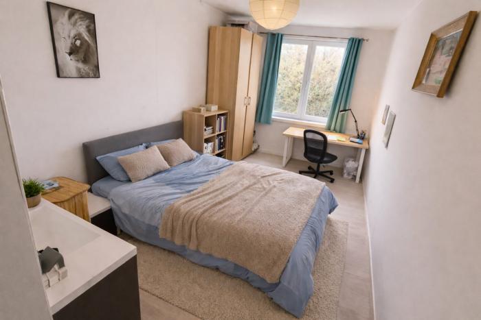 合租房 17 m² 在 Namur Centre - La Corbeille