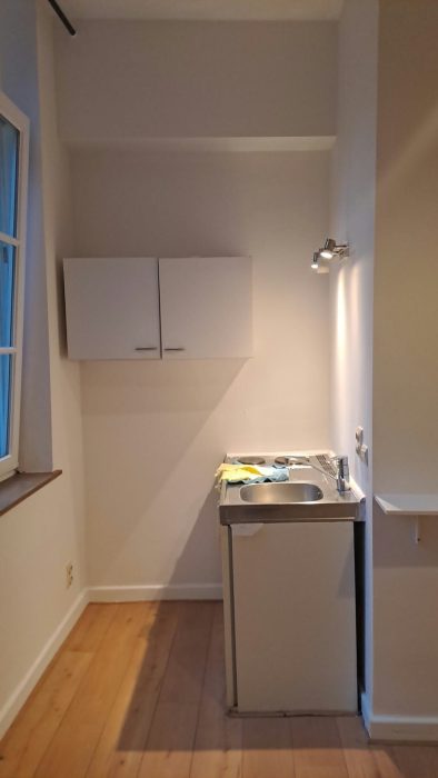 kitchenette 1