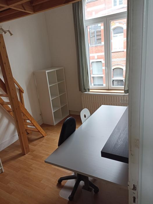 Kot 15 m² in Namen Salzinnes / Bas prés