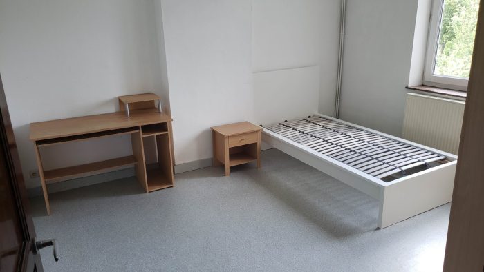 合租房 16 m² 在 Namur Salzinnes / Bas prés