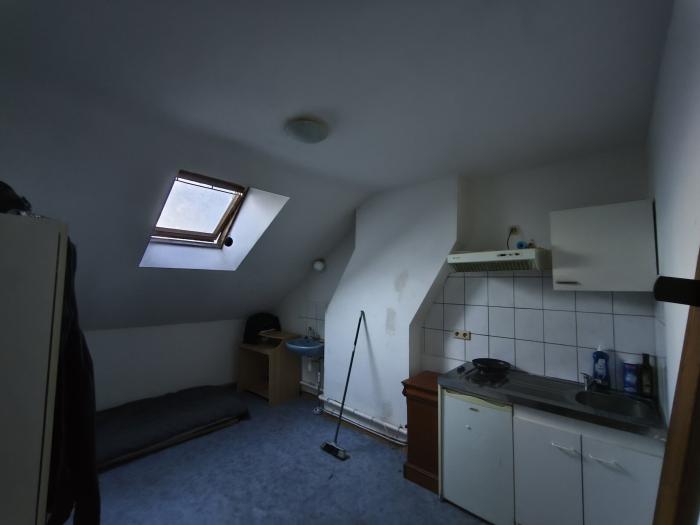 单人间 12 m² 在 Namur Bomel-Heuvy