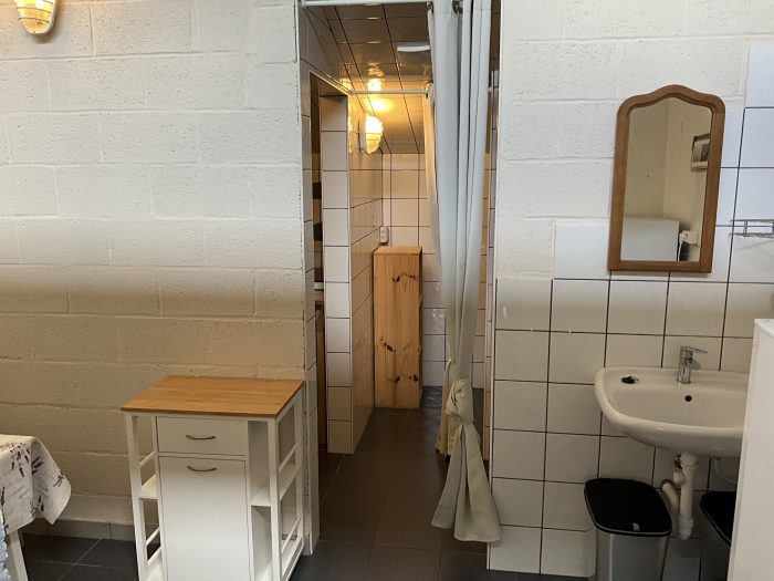 Kot bij bewoner