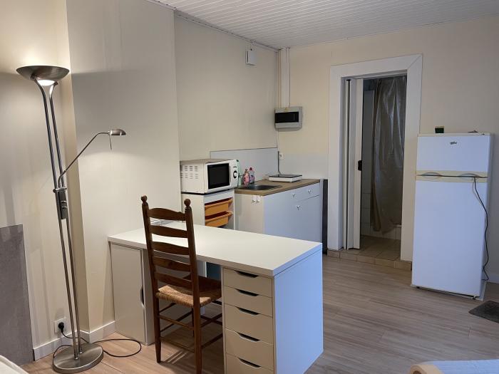 单人间 20 m² 在 Namur Jambes