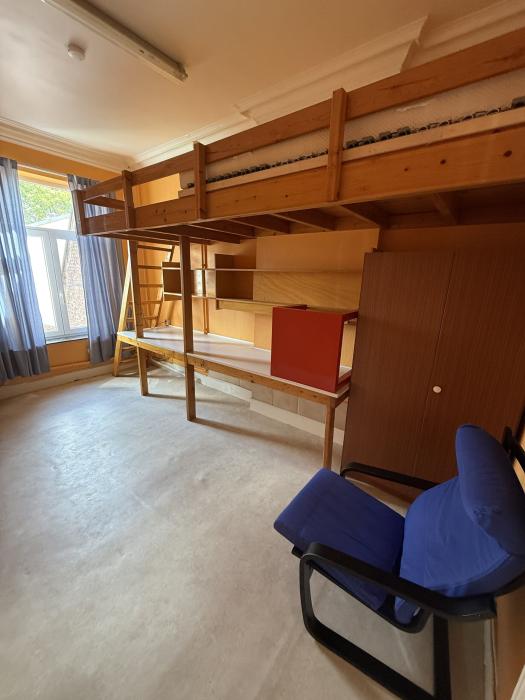 合租房 15 m² 在 Namur Centre - La Corbeille
