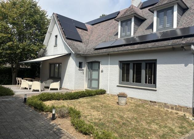 Room in owner's house 35 m² in Namur Other