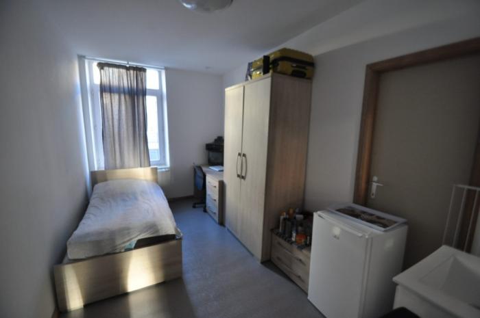 Kot 11 m² in Namen Salzinnes / Bas prés