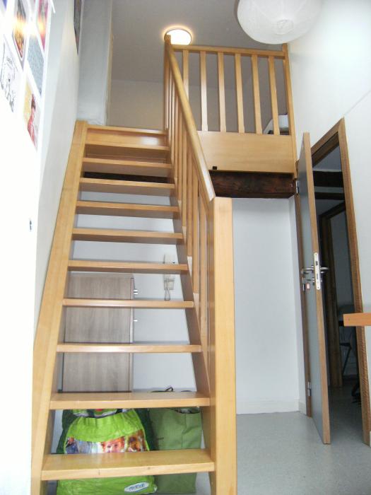 Kot avec mezzanine