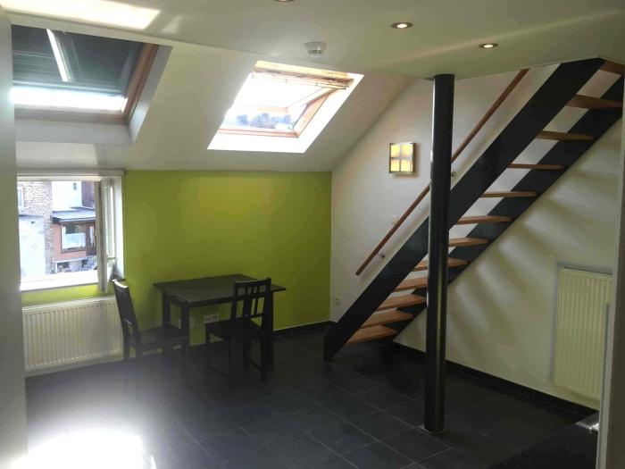 Studio 40 m² à Namur Sources / St Servais / Trois Piliers