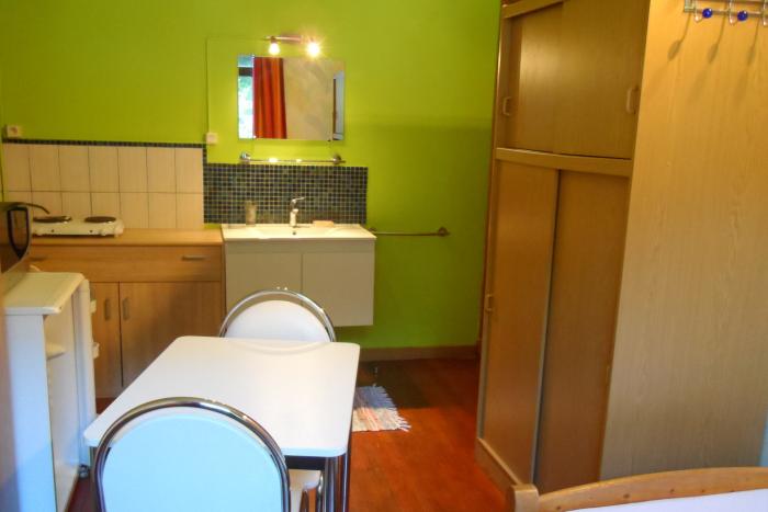 Room in owner's house 16 m² in Namur Salzinnes / Bas prés