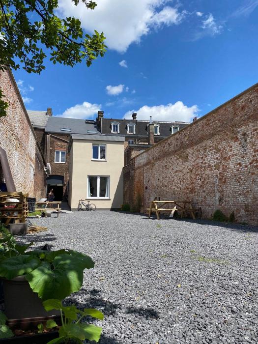 合租房 13 m² 在 Namur Centre - La Corbeille
