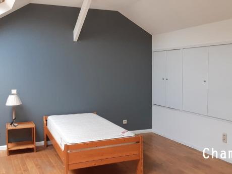与房东合租 50 m² 在 Namur Salzinnes / Bas prés