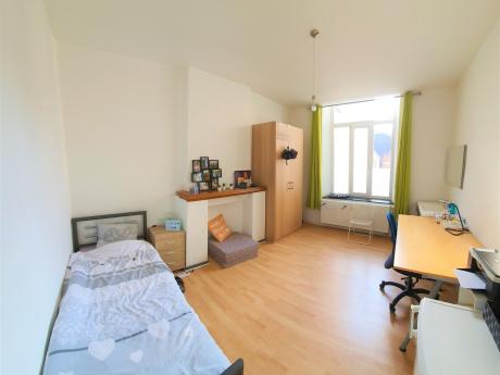 合租房 16 m² 在 Namur Centre - La Corbeille