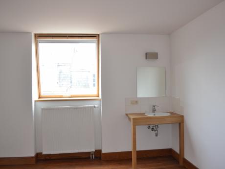 Kot 16 m² in Namen Salzinnes / Bas prés