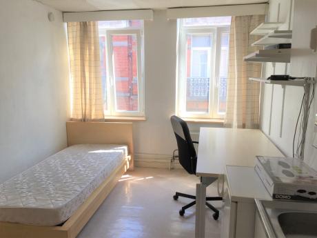 单人间 15 m² 在 Namur Sources / St Servais / Trois Piliers