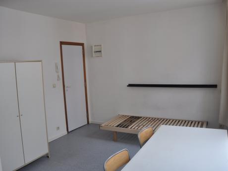 KN 4904 Studio