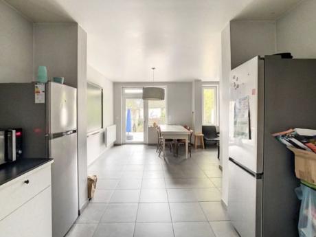 Co-locatie 180 m² in Namen Andere