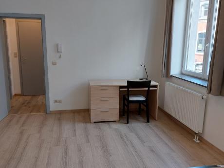单人间 35 m² 在 Namur Centre - La Corbeille