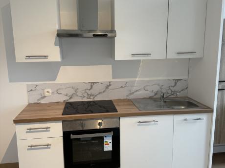 合租房 12 m² 在 Namur Centre - La Corbeille