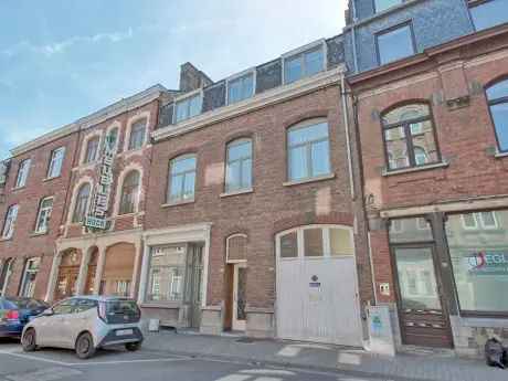 Co-locatie 75 m² in Namen Andere