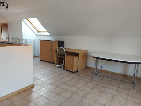 Studio 65 m² in Namur Jambes