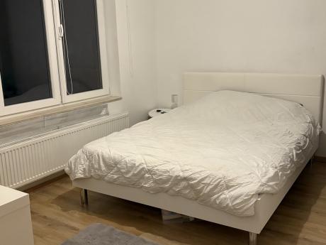 与房东合租 19 m² 在 Namur Sources / St Servais / Trois Piliers