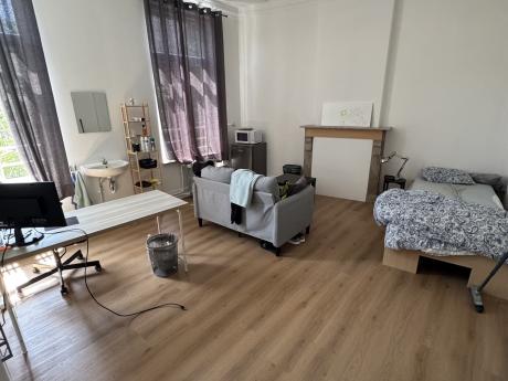合租房 20 m² 在 Namur Centre - La Corbeille