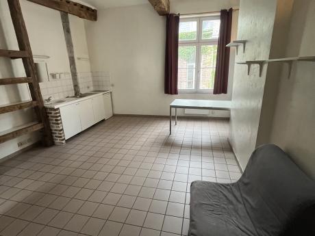 Student room 32 m² in Namur Centre - La Corbeille