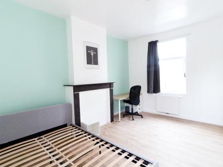 Shared housing 120 m² in Namur Sources / St Servais / Trois Piliers