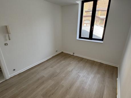 合租房 15 m² 在 Namur Centre - La Corbeille