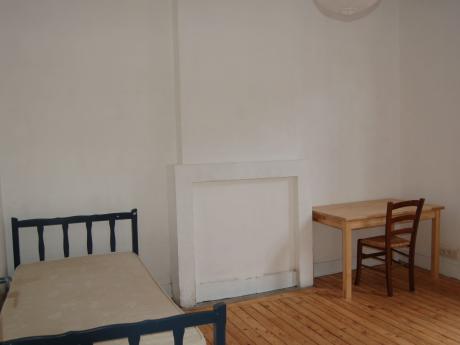 Kot 18 m² in Namen Salzinnes / Bas prés