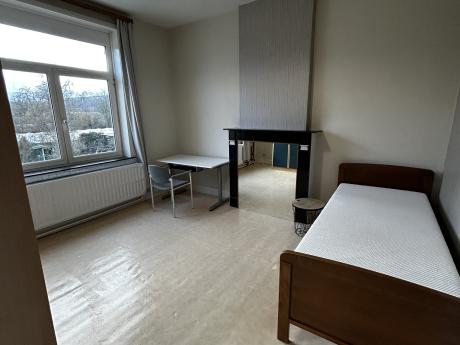 Kot bij bewoner 22 m² in Namen Jambes