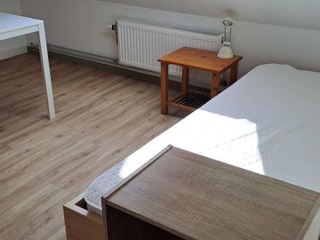 Kot bij bewoner 42 m² in Namen Bomel-Heuvy