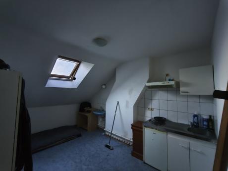 单人间 12 m² 在 Namur Bomel-Heuvy