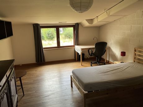 Room in owner's house 60 m² in Namur Other