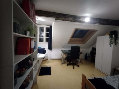 Kot chez l'habitant 12 m² à Namur Centre - La Corbeille