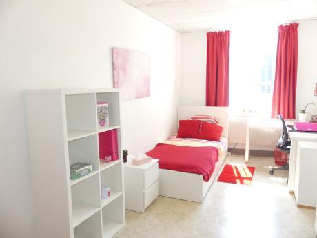 合租房 14 m² 在 Namur Centre - La Corbeille