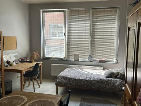 单人间 22 m² 在 Namur Centre - La Corbeille