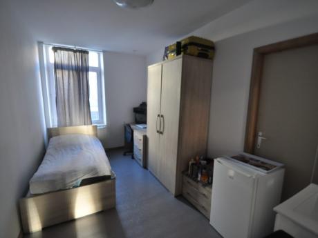 合租房 11 m² 在 Namur Salzinnes / Bas prés