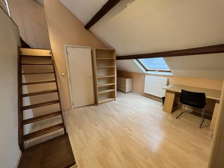 合租房 25 m² 在 Namur Sources / St Servais / Trois Piliers